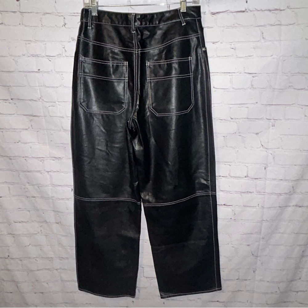 We The Free The It Factor Vegan Leather
Pant size 10 - Picture 6 of 9